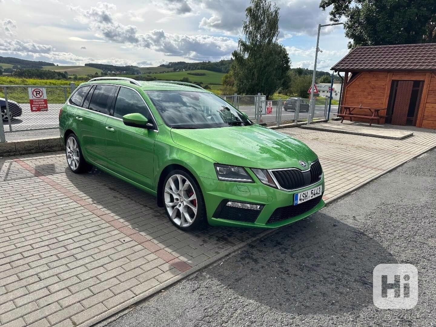 Škoda Octavia 2,0   3 - foto 1