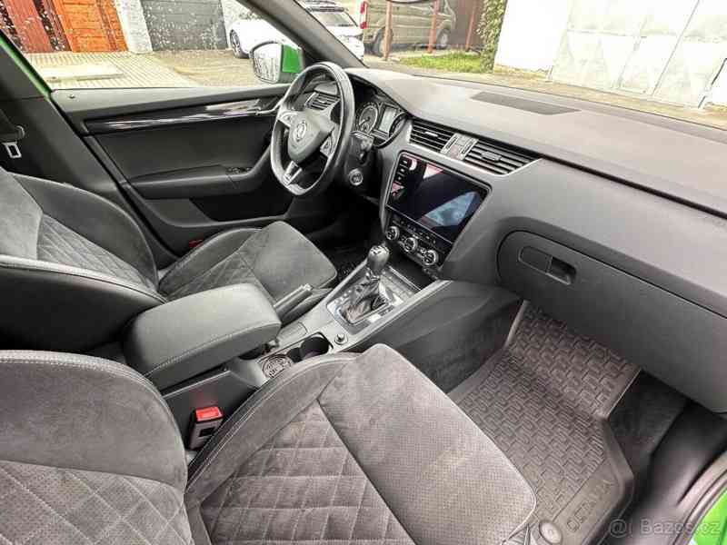 Škoda Octavia 2,0   3 - foto 7