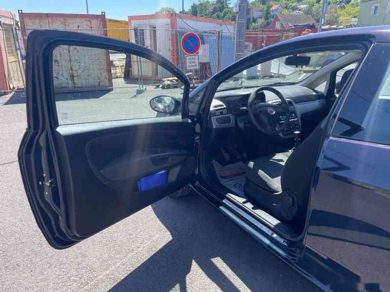 Fiat Grande Punto, 1,2 48kW, SERVISKA - foto 9