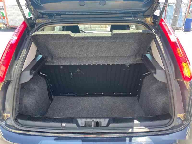 Fiat Grande Punto, 1,2 48kW, SERVISKA - foto 4