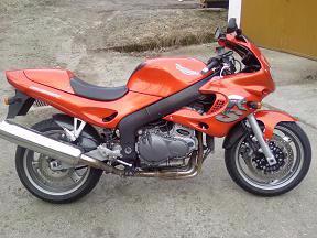 TRIUMPH Sprint 955i RS, !!! MOŽNOST VÝMĚNY !!! - foto 1