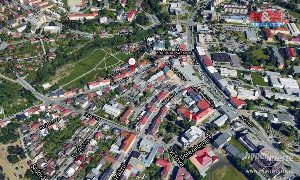 Pronájem, atypický byt, Žďár nad Sázavou, ul. Veselská - foto 8