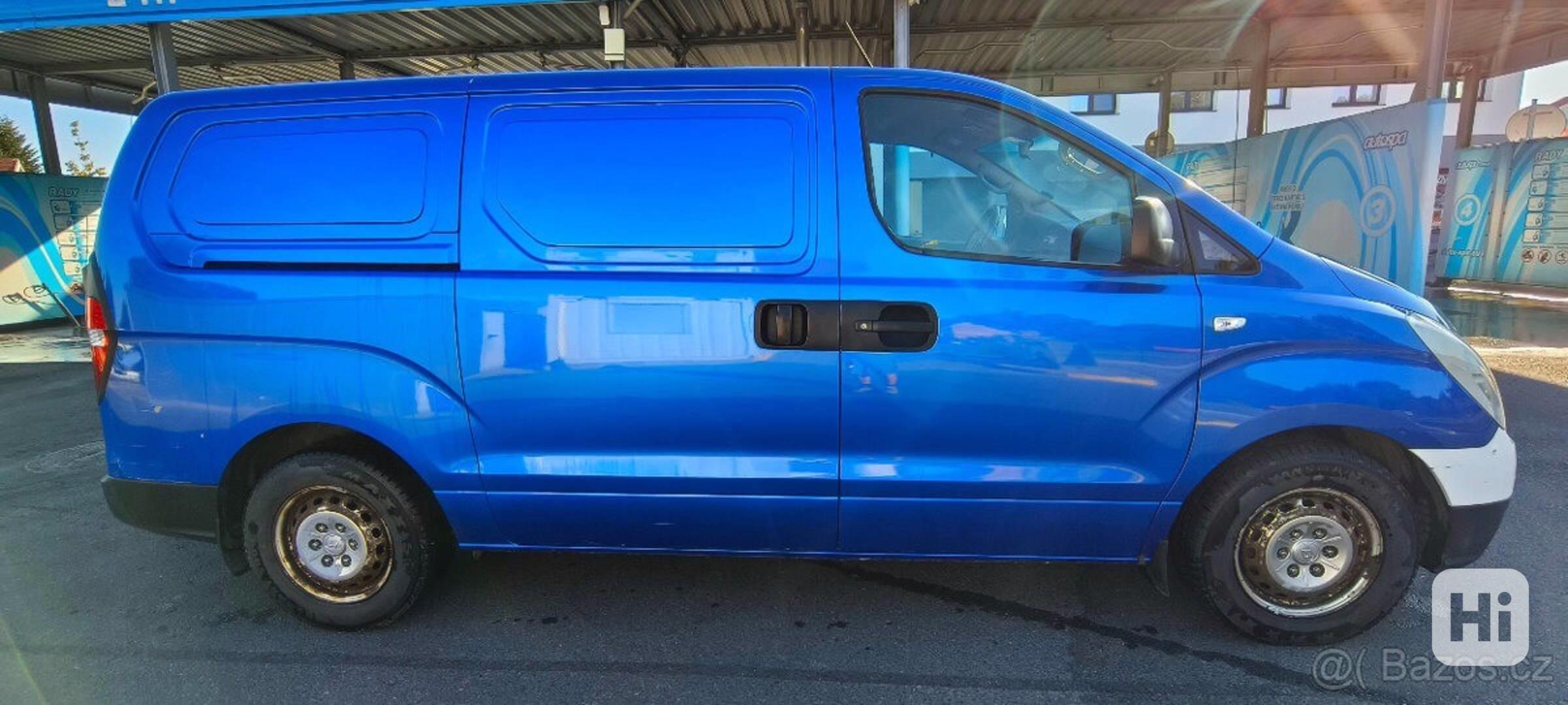 Hyundai H 1 2,5   Rok 2010 217000 km125 kW - foto 1