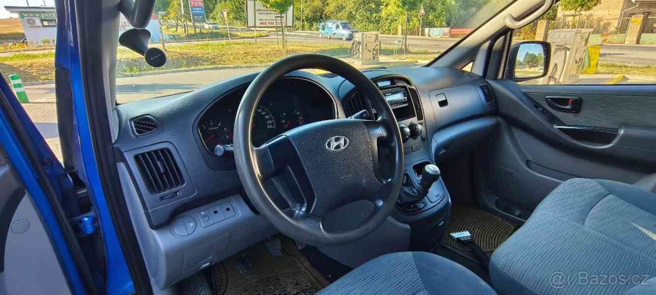 Hyundai H 1 2,5   Rok 2010 217000 km125 kW - foto 6