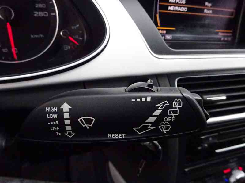 Audi A4 2.0 TDI Avant r.v.2015 (serviska) automat - foto 16