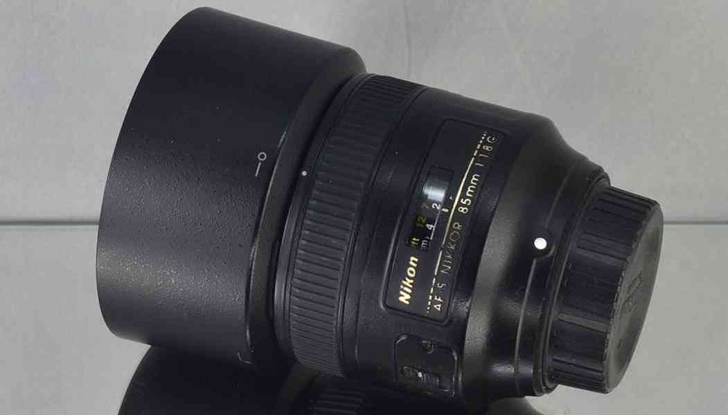 Nikon AF-S 85mm f/1.8 G **FX. Pevný Portrétový*UV - foto 7