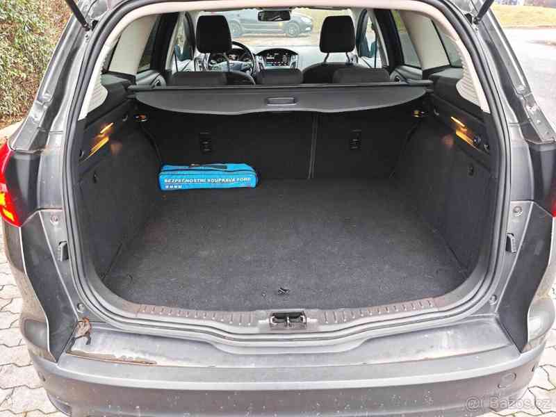 Ford Focus 1,5   TDCI 88 kW - odpočet DPH - foto 9