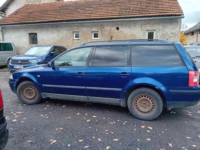 Prodám díly z VW PASSAT 1,9 96kW,2001,motor AWX - foto 3