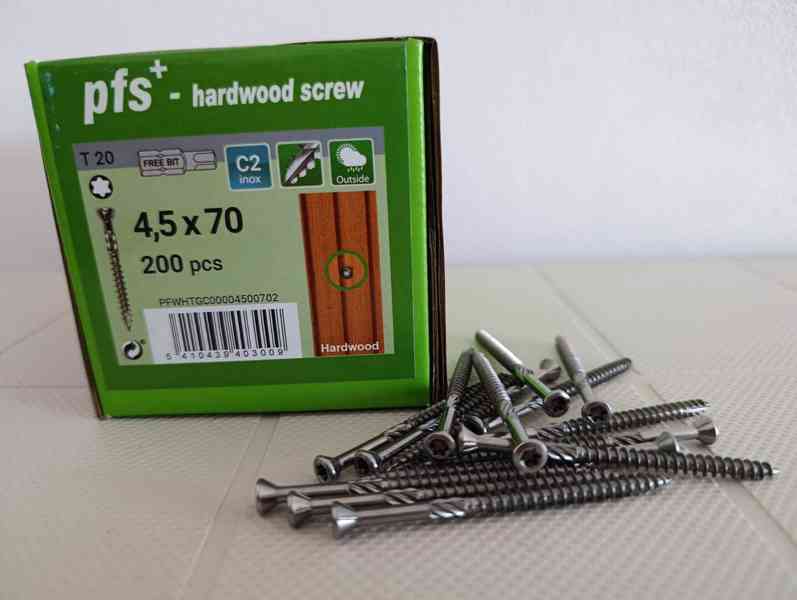 Terasové C2 nerezové vruty, rozměr 4,5x70 TORX, 200ks + BIT