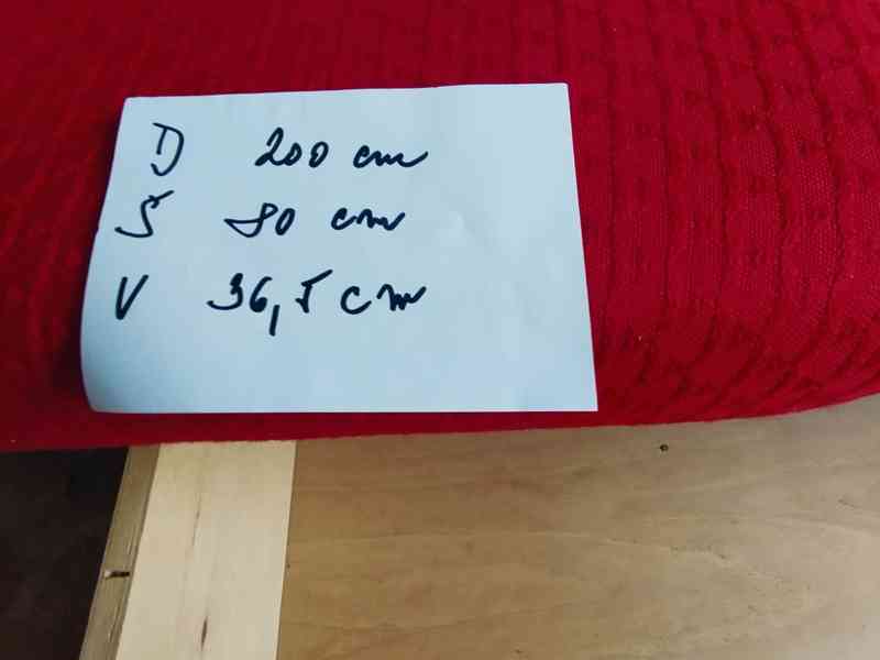 Válendy  s úložným prostorem 2 kusy +matrace z molitanu. - foto 3
