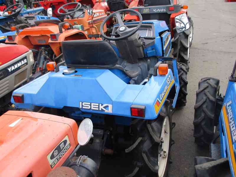 Malotraktor Iseki TU 137 plně funkční - foto 1