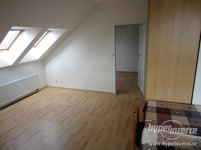 Pronájem bytu 2+kk v Brně na ul. Vlnitá 7 500,-Kč+inkaso - foto 6