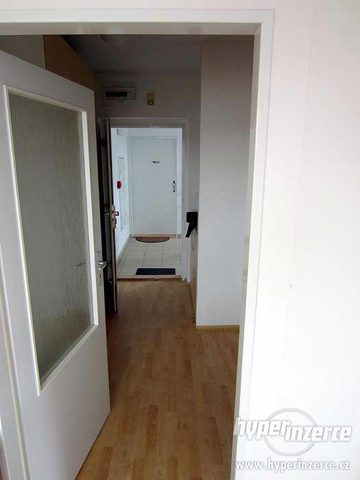 Pronájem bytu 2+kk v Brně na ul. Vlnitá 7 500,-Kč+inkaso - foto 12