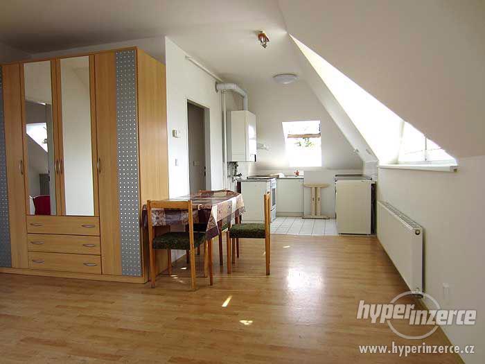 Pronájem bytu 2+kk v Brně na ul. Vlnitá 7 500,-Kč+inkaso - foto 15