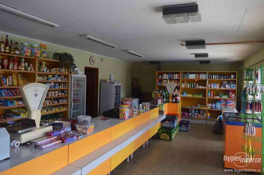 Prodej RD s obchodem a restaurací v obci Mladoňov u Šumperku - foto 11