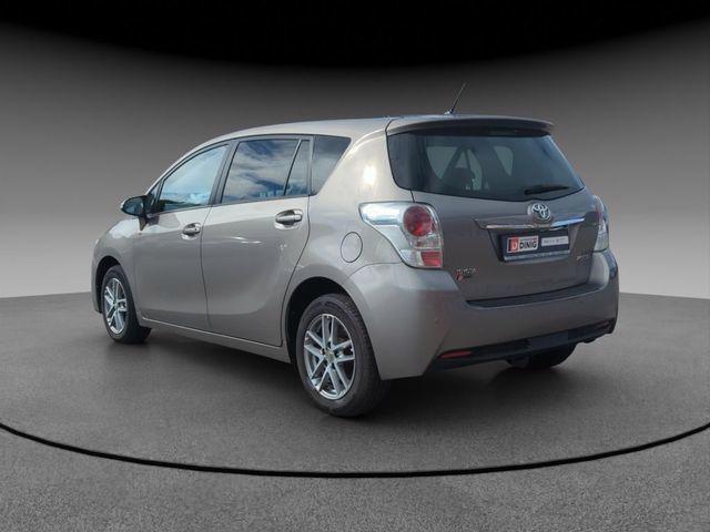 Toyota Verso 1.8i Skyview Edition benzín 108kw - foto 17