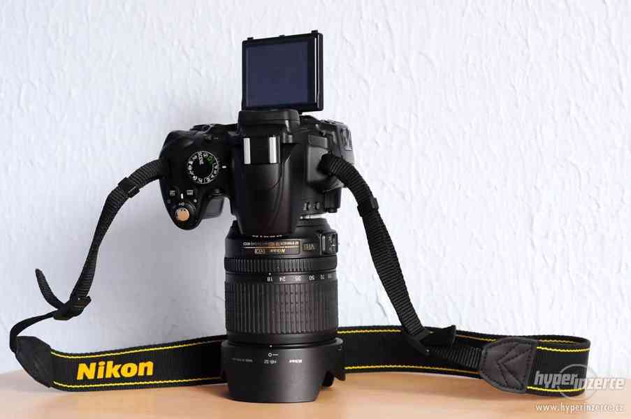 Nikon D5000 + Nikkor 18-105 VR - SUPER STAV ! - foto 1