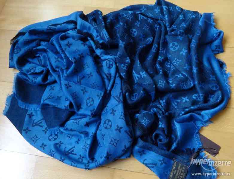 Tmavě modrý šátek / pléd LV (Louis Vuitton) - foto 2