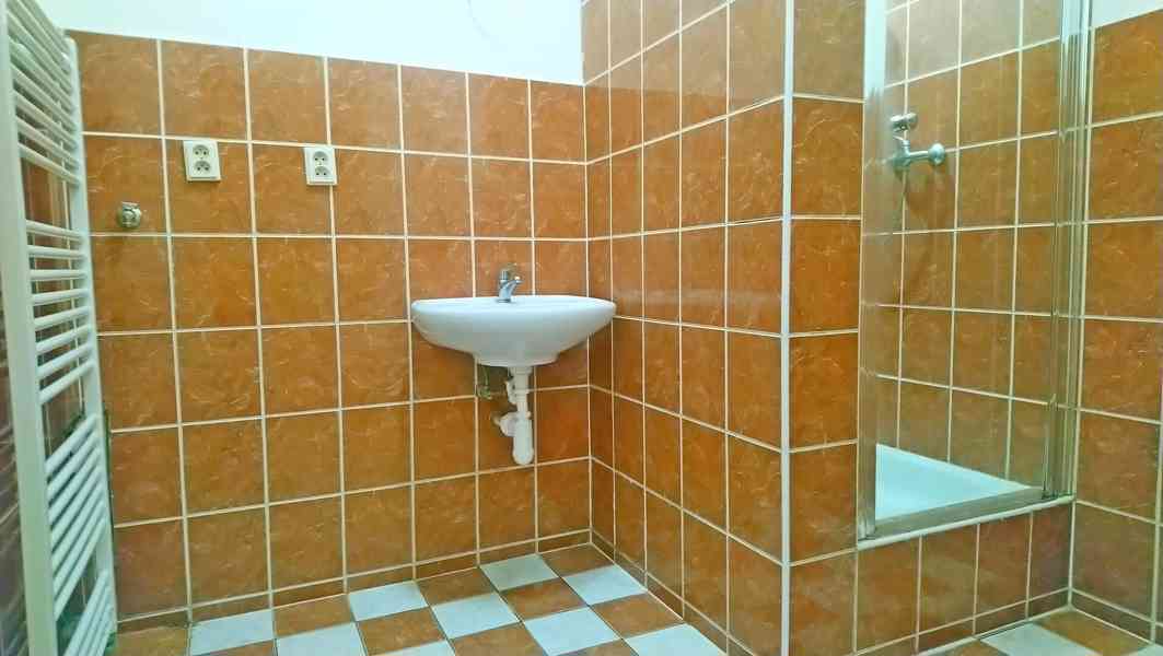 Pronájem 3+kk, 56m2+park. (Rochlice, ul. Dr. M. Horákové)  - foto 2