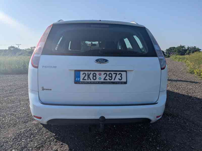 Ford Focus II combi 1.6 74kw - foto 6