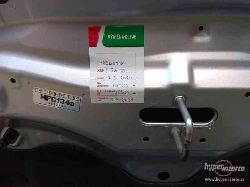 Honda Insight Hybrid automat - foto 11