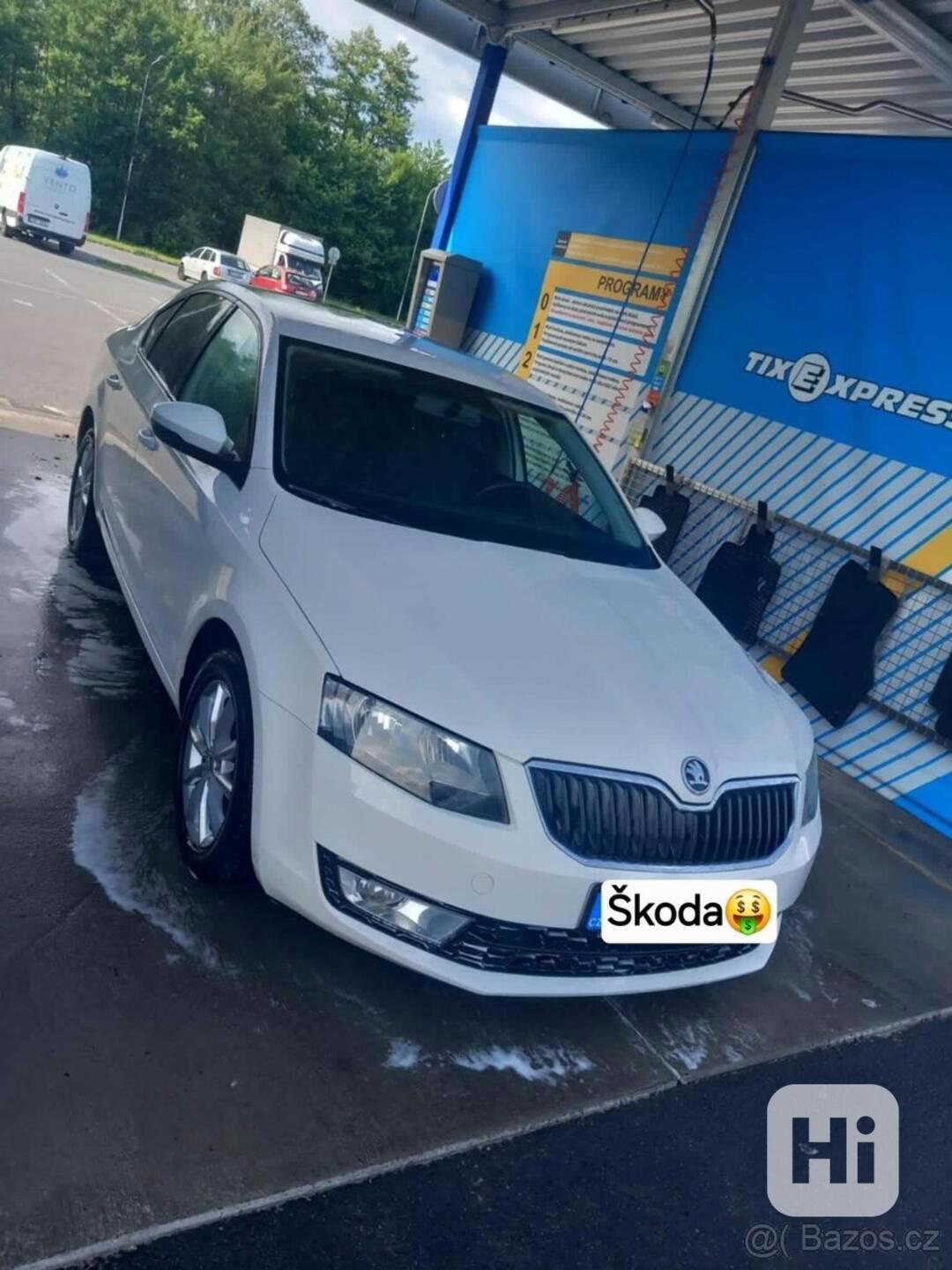 Škoda Octavia 1,6   III - foto 1