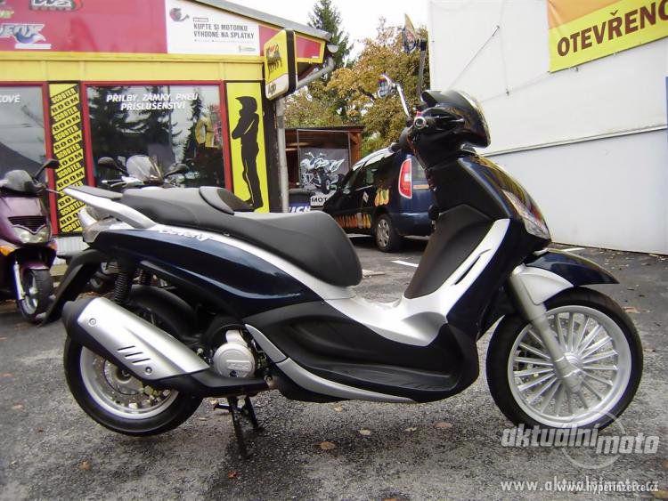 Prodej motocyklu Piaggio Beverly 125 - foto 6