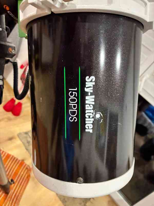 Dalekohled Sky-Watcher 150PDS, montáž Celestron - foto 2