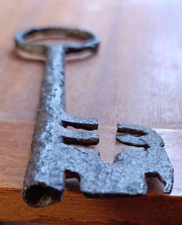 Staré gotické, barokní a vintage klíče - foto 4