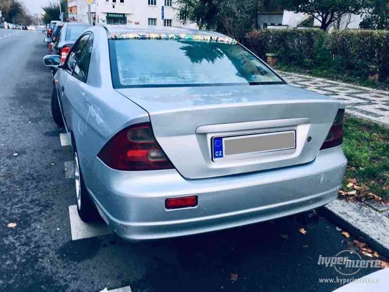 Honda Civic Coupe - foto 3