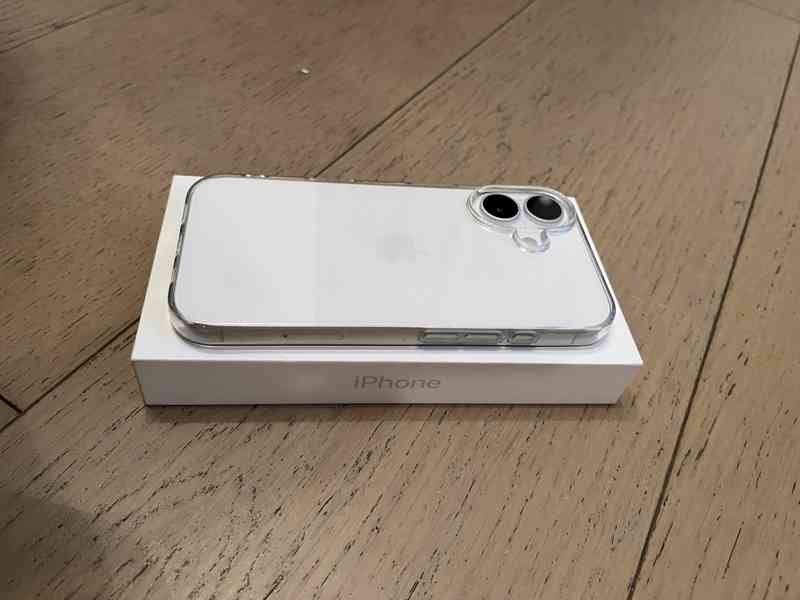 Zánovní Apple iPhone 16 White 128GB - foto 6