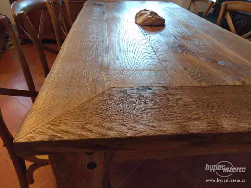 Masivní jídelní stůl drásaný dub - foto 3