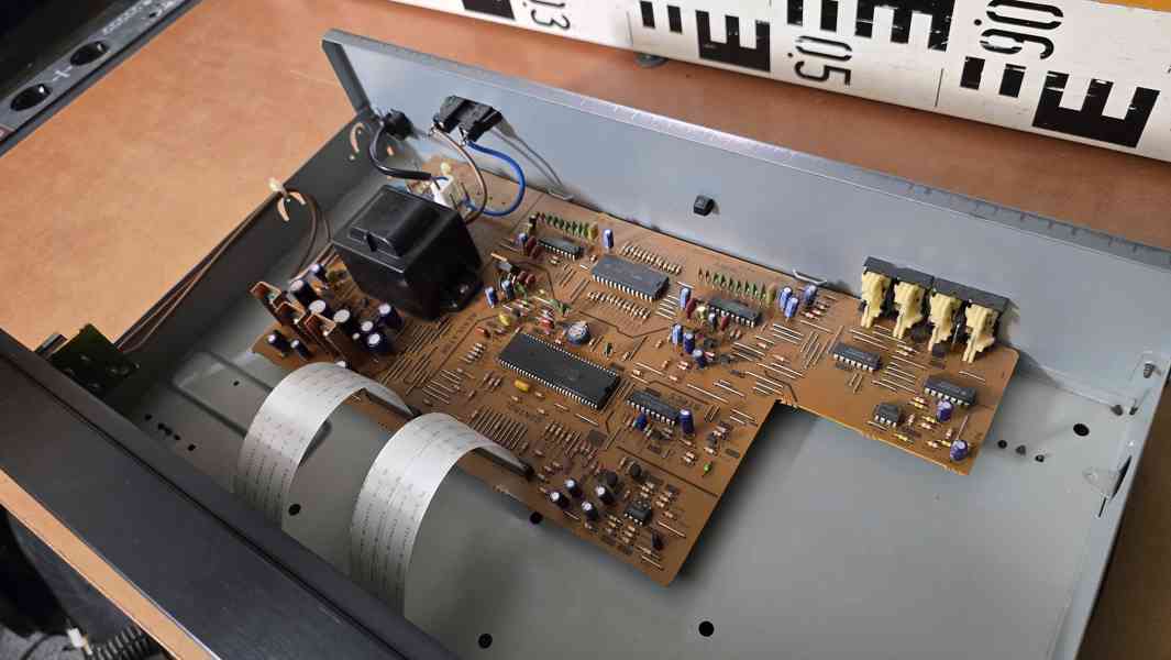 SONY SEQ-711 digitální grafický equalizer - foto 3