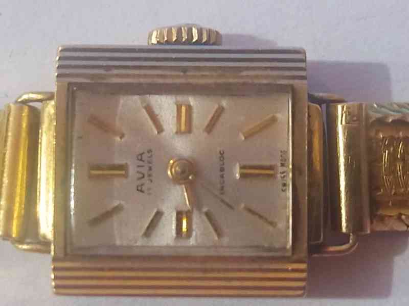 Švýcarské hodinky Avia zlaté 18k 1960 - foto 1