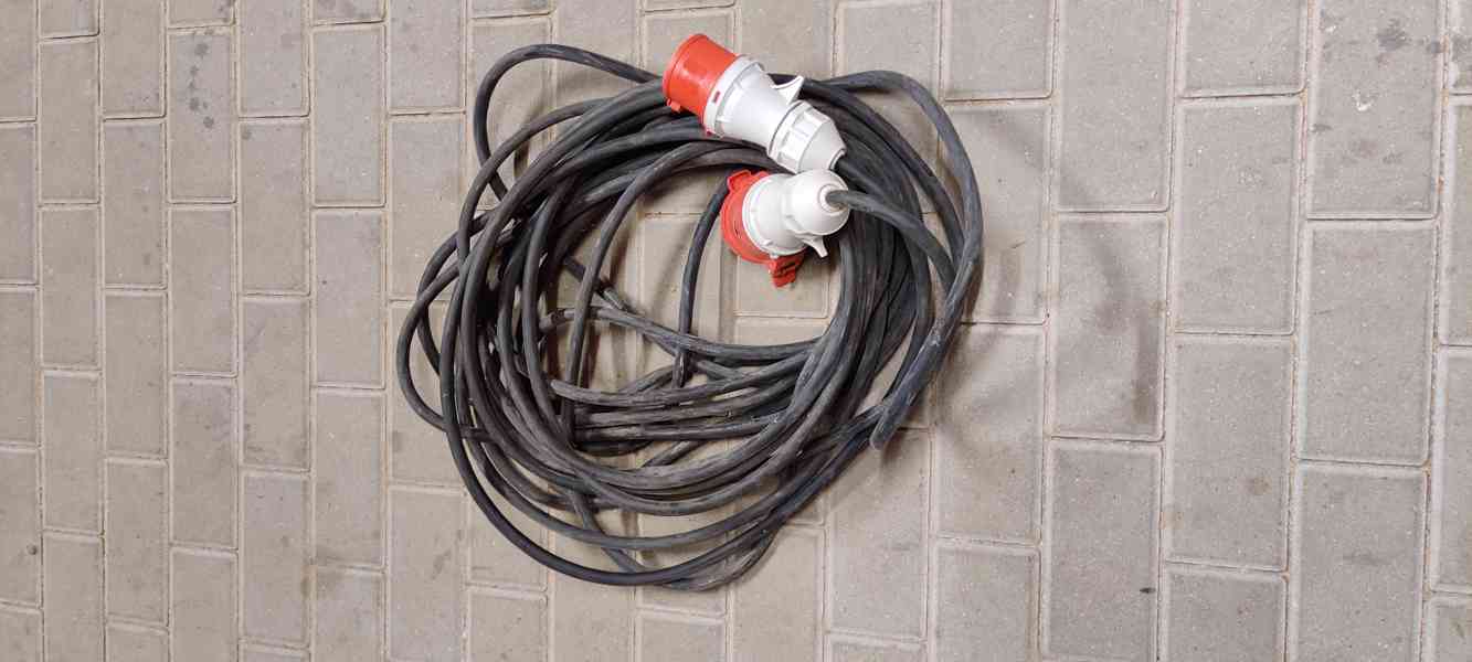 Prodlužovací kabel - 20m, 400V/32A