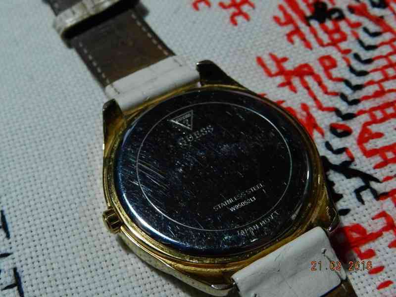 Hezké dámské hodinky Guess W95052L1 super cena - foto 5