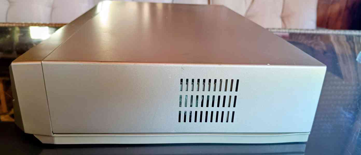 Toshiba SD-36V kombinace VHS a DVD - foto 8
