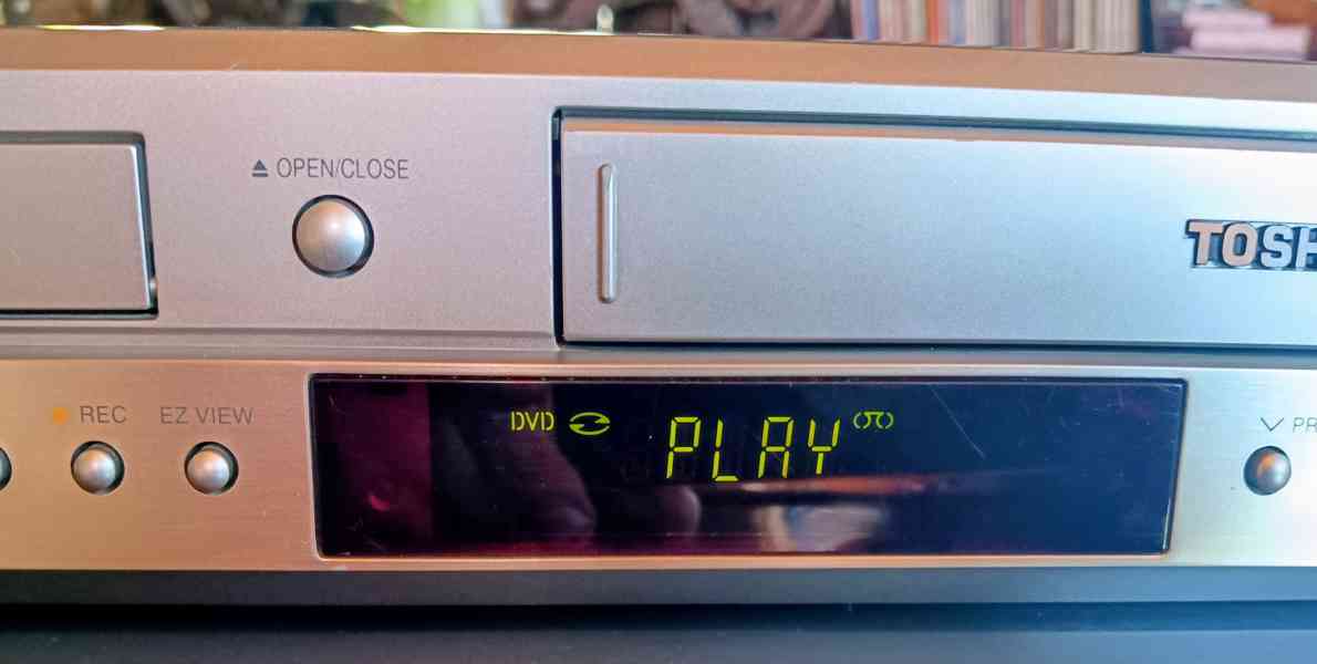Toshiba SD-36V kombinace VHS a DVD - foto 4