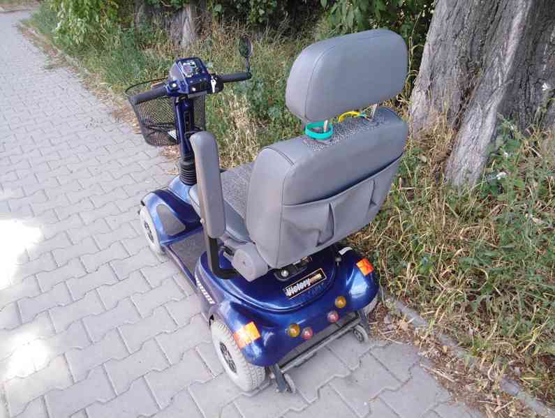 elektrický čtyřkolový vozík Victoria pro seniory - foto 2