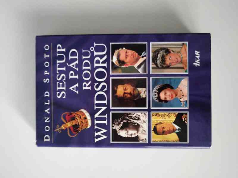 Kniha "Sestup a pád rodu Windsorů" - foto 1