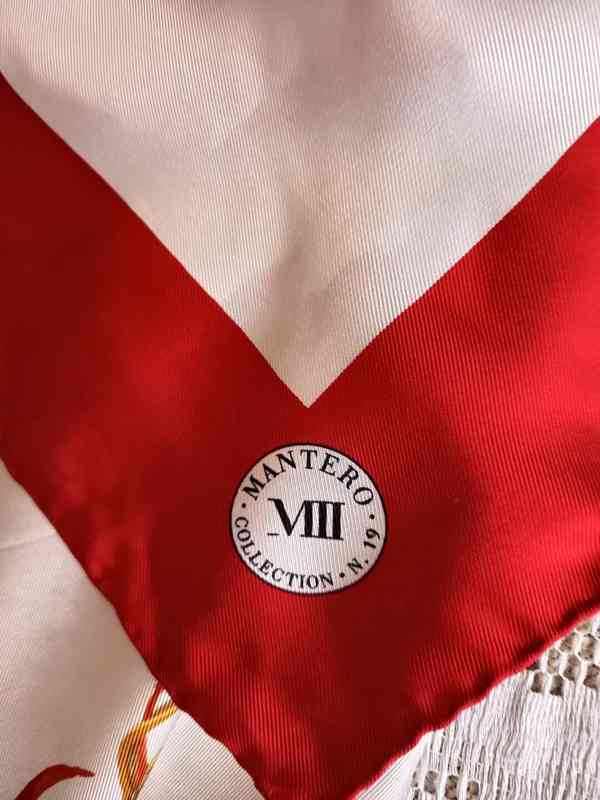 Prodám krásný nový hedvábný italský šátek - foto 5