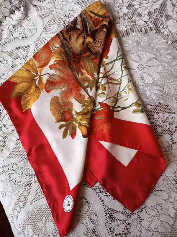 Prodám krásný nový hedvábný italský šátek - foto 2