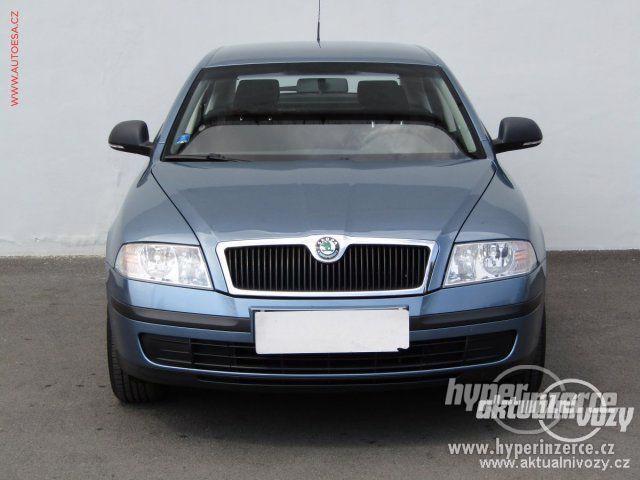 Škoda Octavia 1.6, benzín, rok 2011 - foto 8