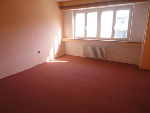 Pronájem 2+1, ulice Příční, centrum, 70 m2, balkon, komora - foto 2