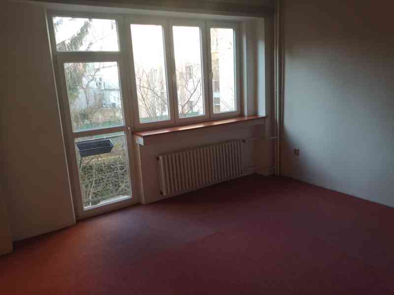 Pronájem 2+1, ulice Příční, centrum, 70 m2, balkon, komora - foto 4