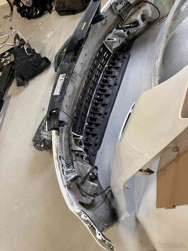 predek skoda octavia iii 3 12-17 bily - foto 3