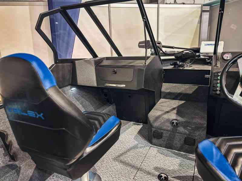 NOVÁ motor. loď Velex 585 + Mercury F 150 - foto 11