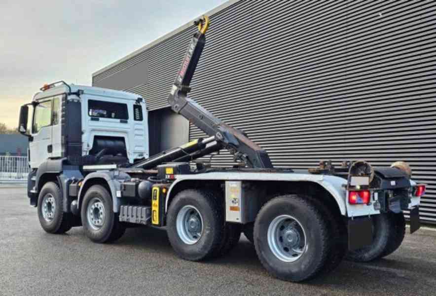 Eur5 Iveco 6x2 valník 6.5m+ HR 12m rotátor HIAB XS166 - foto 3