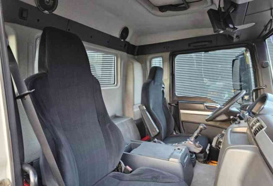 Eur5 Iveco 6x2 valník 6.5m+ HR 12m rotátor HIAB XS166 - foto 9