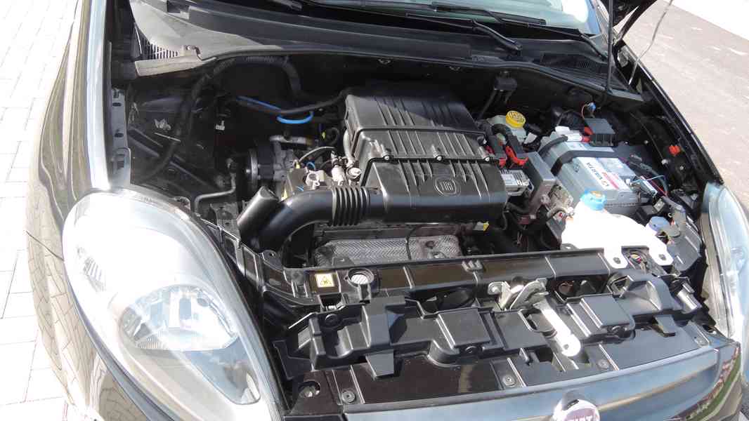 Fiat Punto EVO 1.4 77CV 8V E5 5P Racing - foto 13